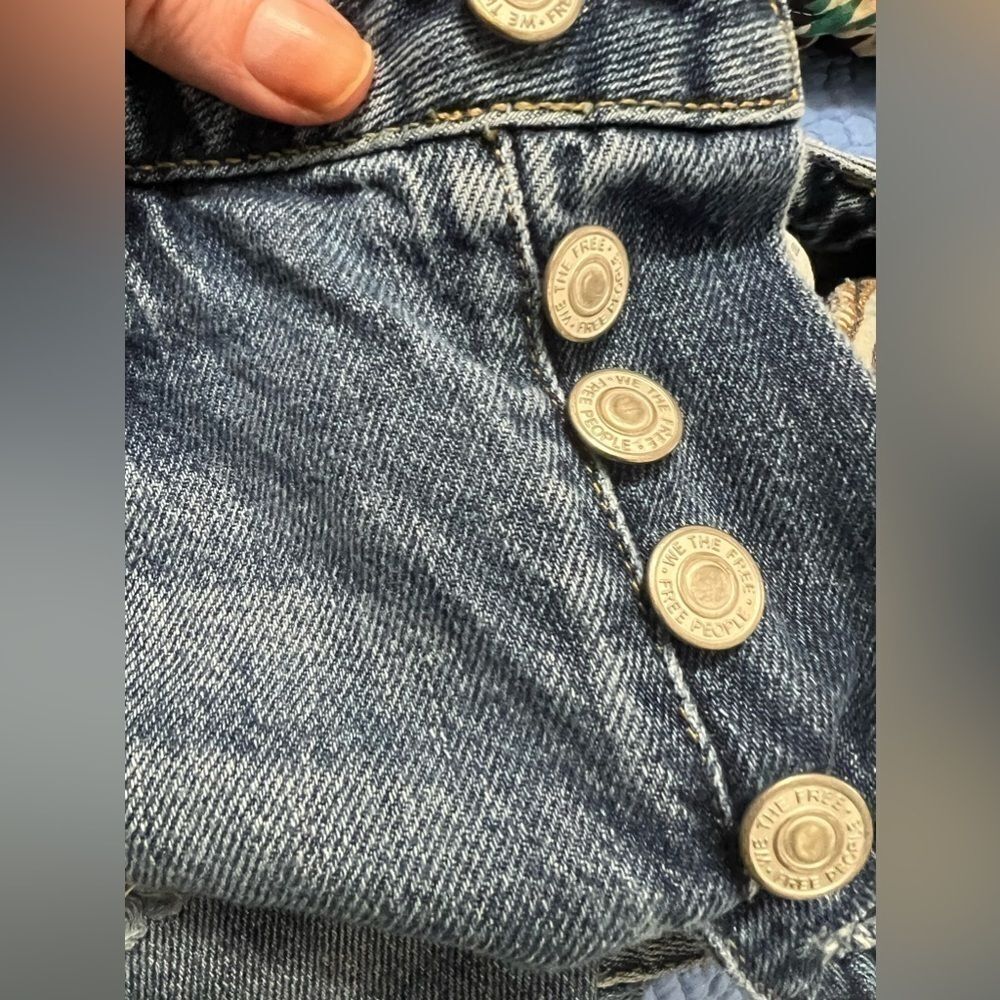 Free People We The Free Harvey
Distressed Blue Denim Jean Mini Skirt 26 - Picture 8 of 14